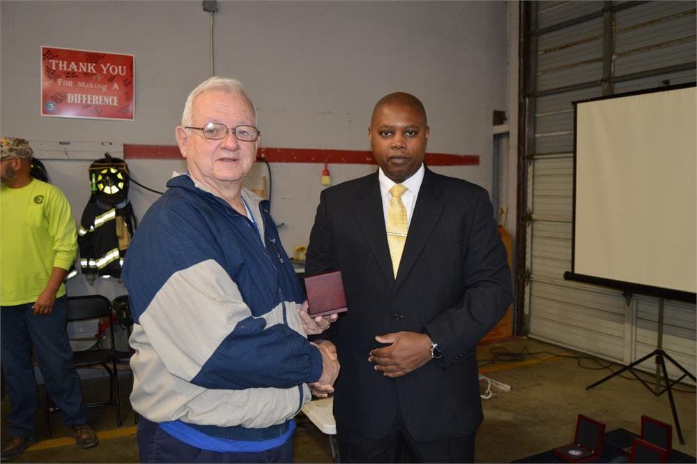 Tony Bradley with a Veteran 3