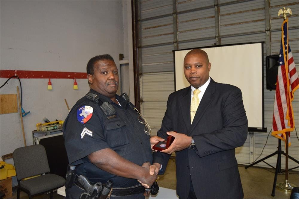 Tony Bradley with a Veteran 7